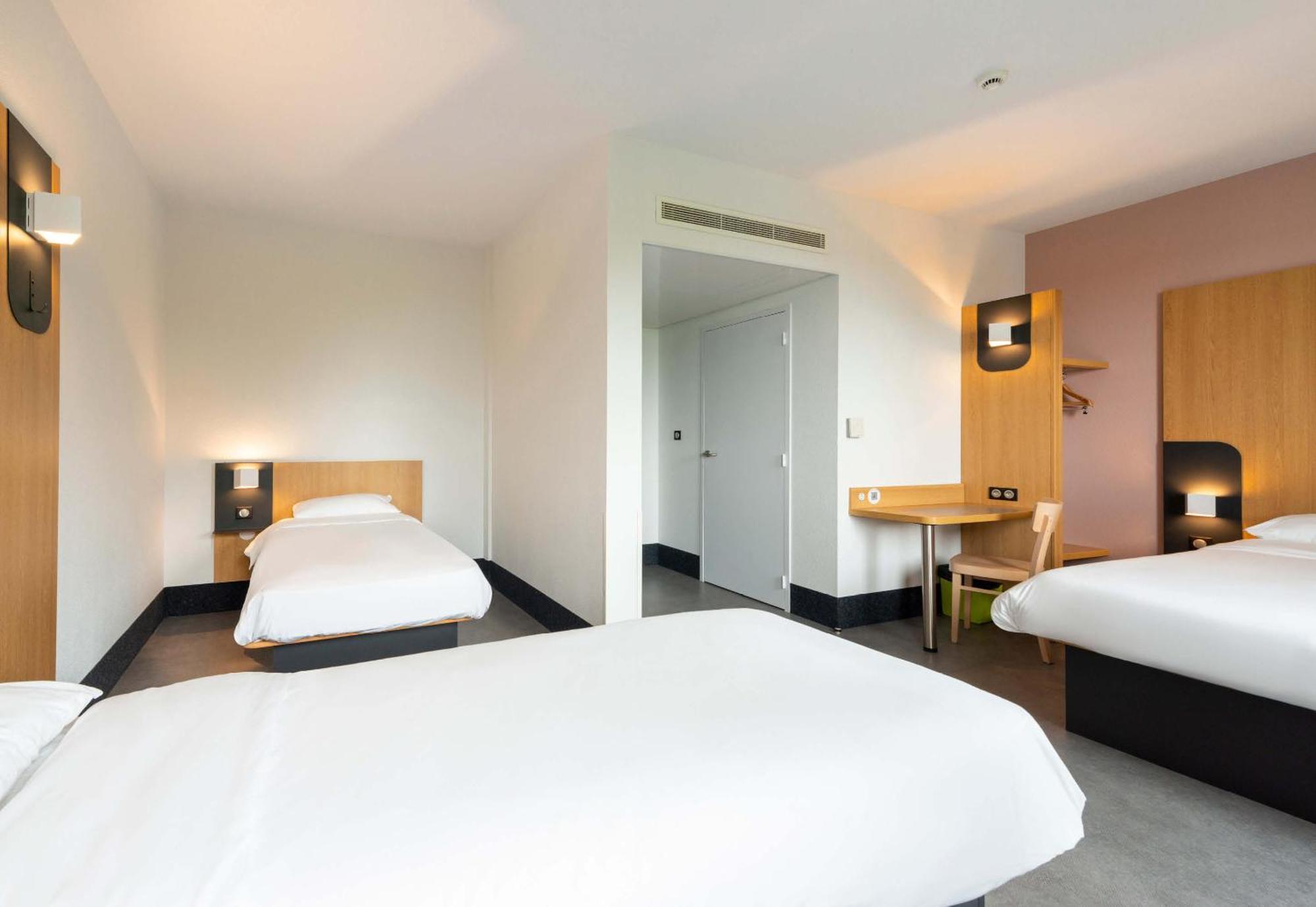 B&B Hotel Nantes Savenay Bagian luar foto