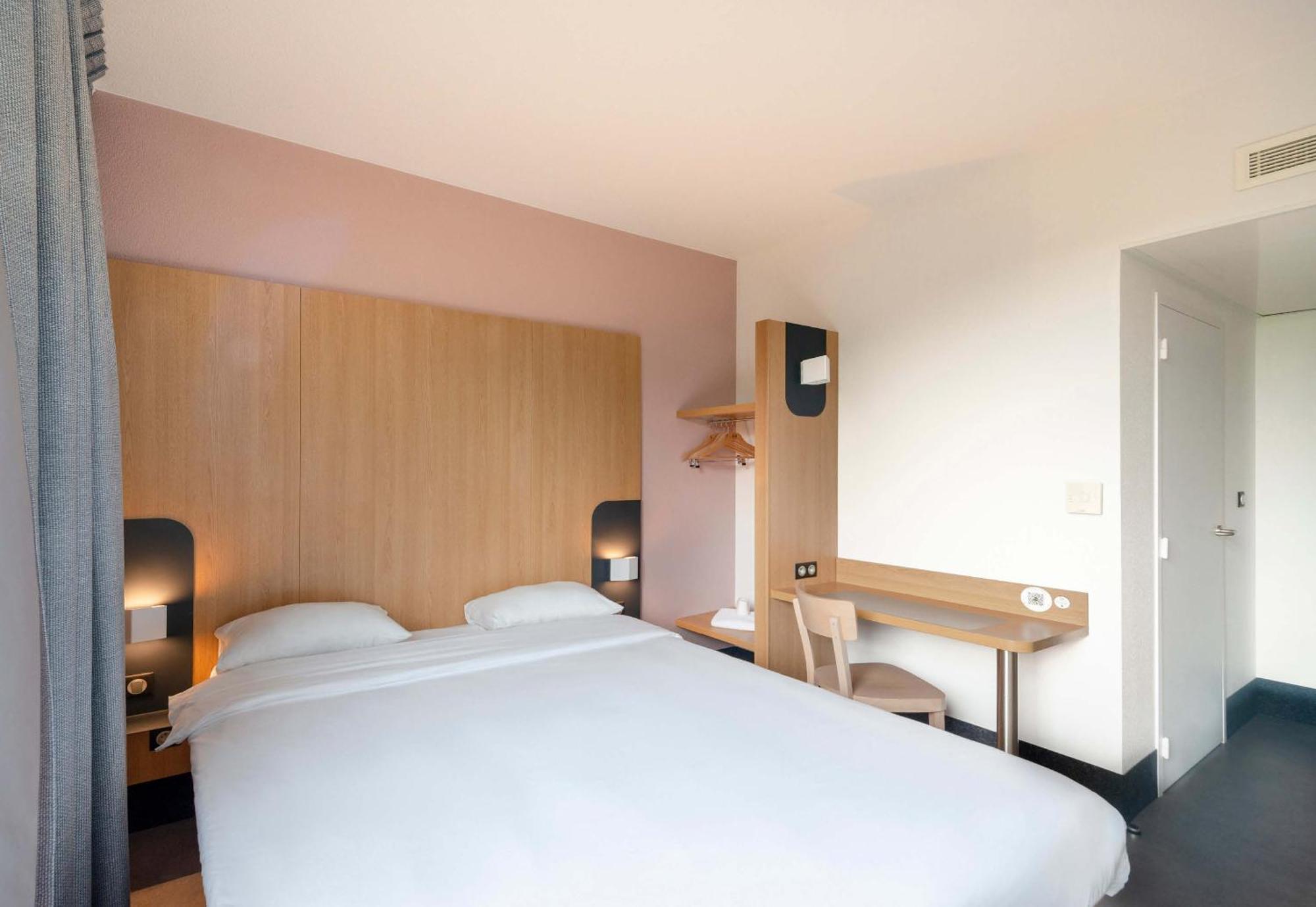 B&B Hotel Nantes Savenay Bagian luar foto